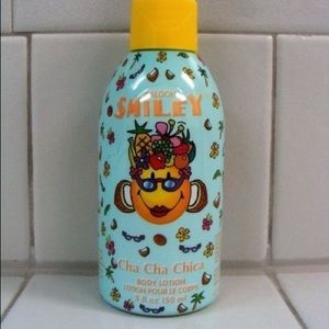 ISO 😍 Calgon / Coty SMILEY " Cha Cha Chica "