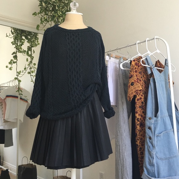 Brandy melville sweater