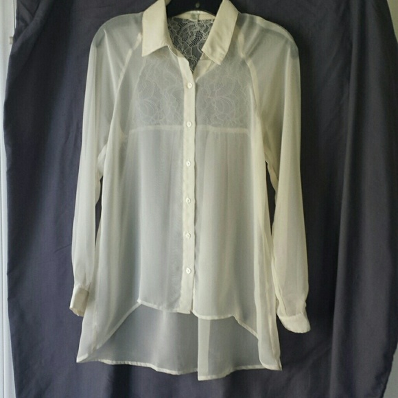 Sheer button down, lace detailing - Picture 3 of 4