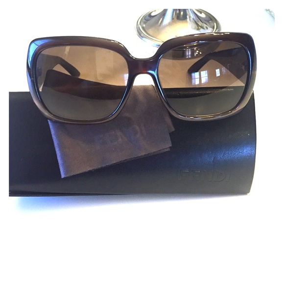 ❗️SOLD❗️FENDI Sunglasses.❗️SOLD❗️