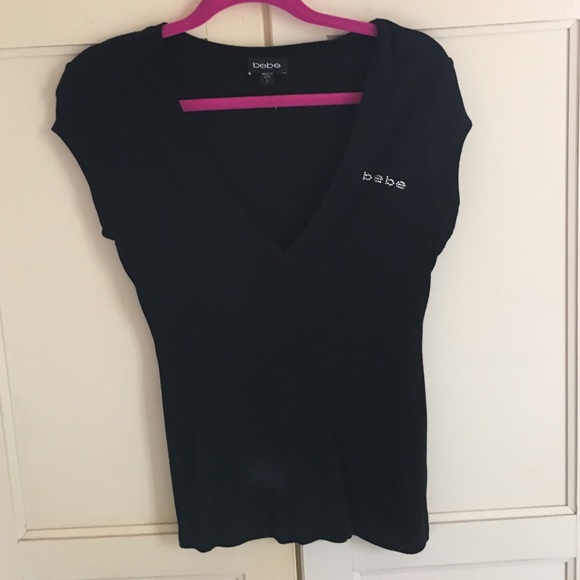 Bebe size Large black rhinestone T