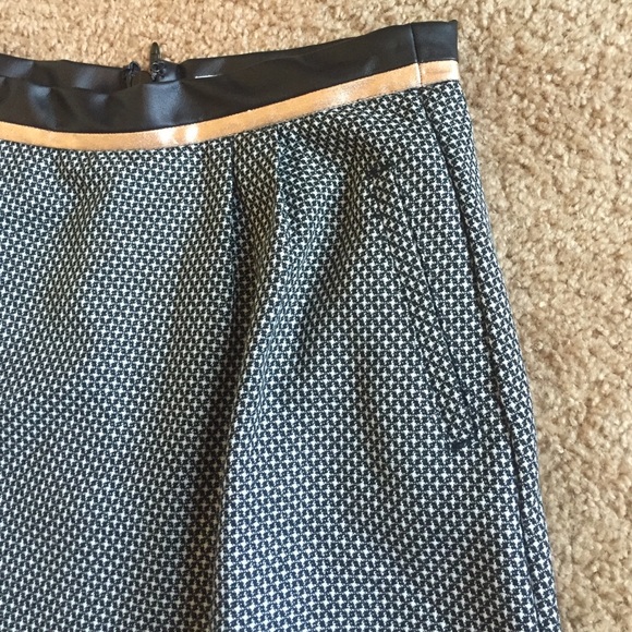 Bcbg generation skirt - Picture 3 of 4