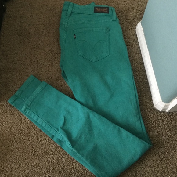 Levis pants