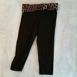 Victorias secret crop yoga pants