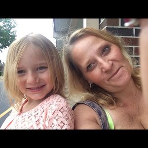 Meet your Posher, Jennifer