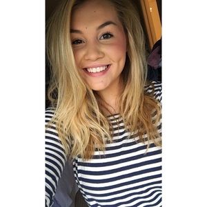 Meet your Posher, Olivia