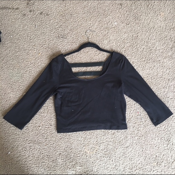 Black 3/4 sleeve crop top with strap back