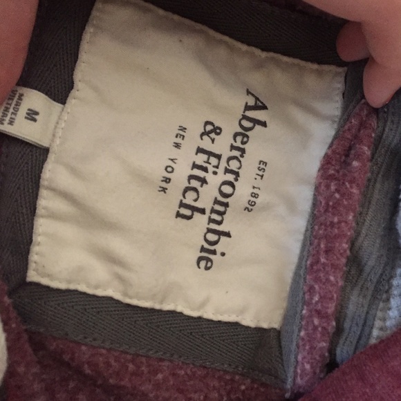 Abercrombie and Fitch sweatshirt - Picture 2 of 3