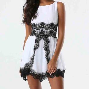 BEBE sz 6 dress