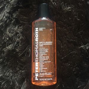 Peter Thomas Roth Anti-Aging Cleansing Gel 🍑