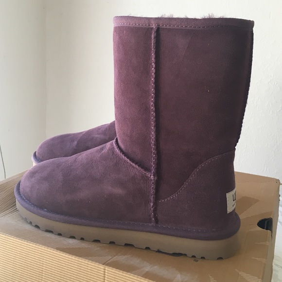 port colored uggs