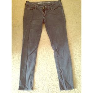 Grey/black size 4 skinny jeans from Pac Sun