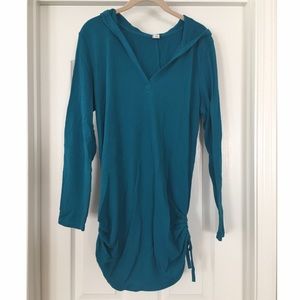 Old Navy maternity XL turquoise shirt with hood