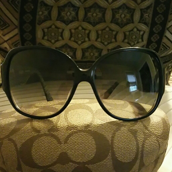 Coach Sunglasses - Picture 1 of 2
