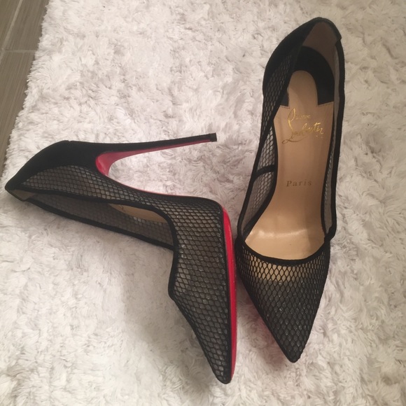 Christian Louboutin - Picture 2 of 4