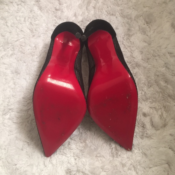 Christian Louboutin - Picture 4 of 4