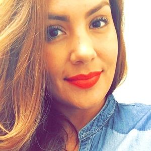 Meet your Posher, Brenda