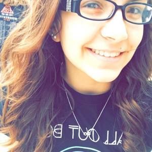 Meet your Posher, Allyson