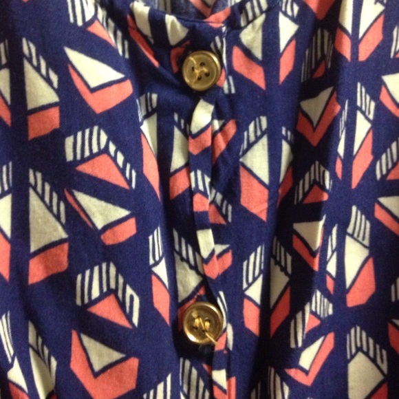 Pink and blue spring tank! Charlotte Russe - Picture 4 of 4