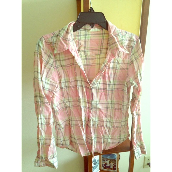 Small American eagle plaid shirt