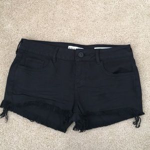 NEW Bullhead Frayed shorts