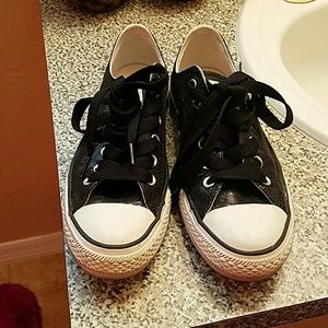 Black Converse