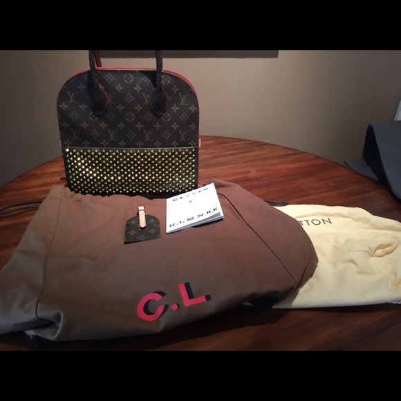 Louis Vuitton Handbags - CHRISTIAN LOUBOUTIN W/ red back