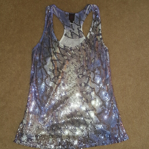 EUC bebe tank