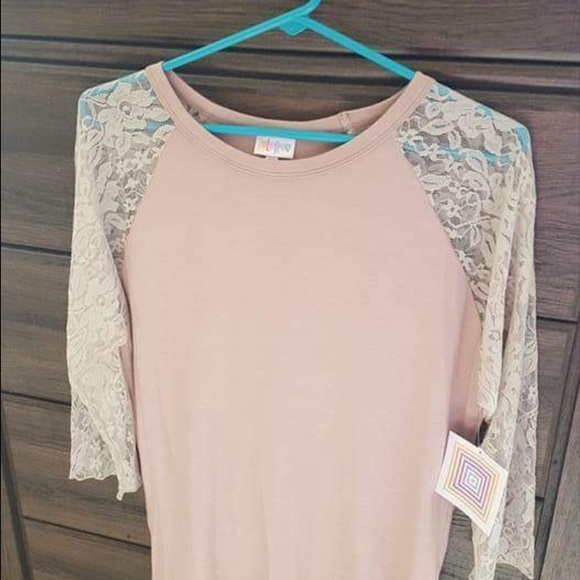 Not selling ISO lace sleeves Randy in medium - Picture 1 of 1