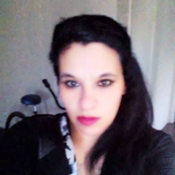 Meet your Posher, Brenda