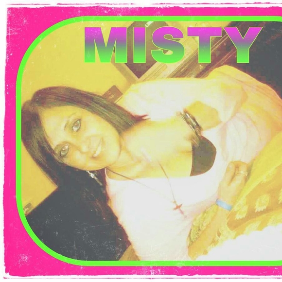 Meet your Posher, Misty - Picture 1 of 1
