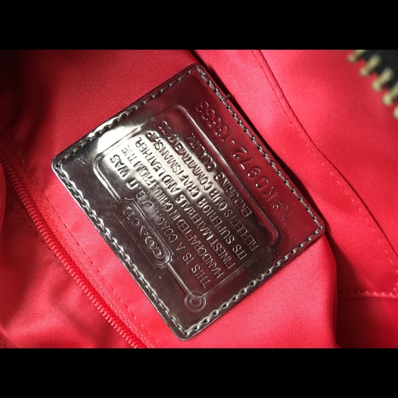 Black Coach Bag - Picture 3 of 3
