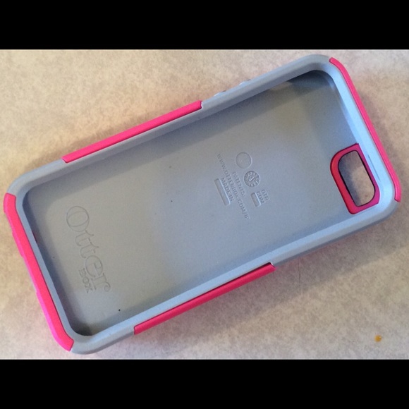 IPHONE 5s OTTERBOX NEW
