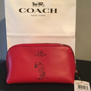 Authentic coachx peanut cosmetic bag