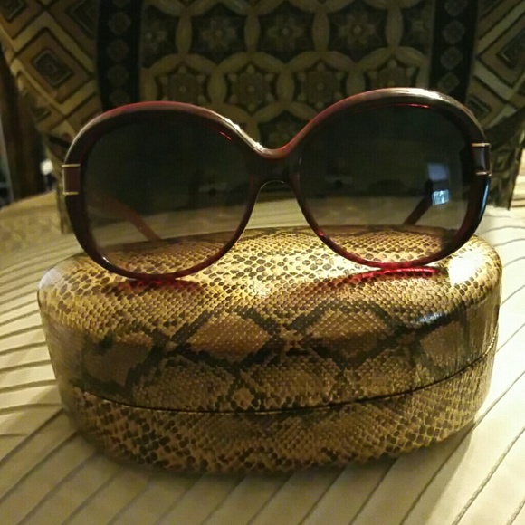 Givenchy Auth