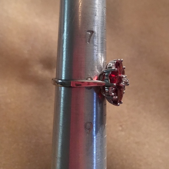 Silver Tone ring with red stones. - Picture 1 of 3