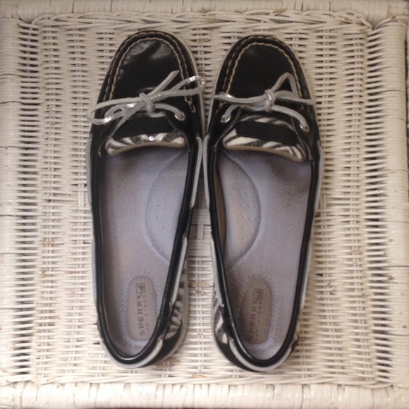 Black Sperry's