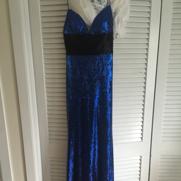 Sherry hill gown - Picture 1 of 4