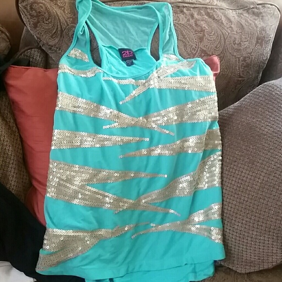 Tank Top - Picture 2 of 3