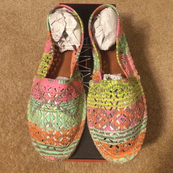 Joye multi-fab flats - Picture 1 of 3