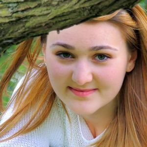 Meet your Posher, Ayla