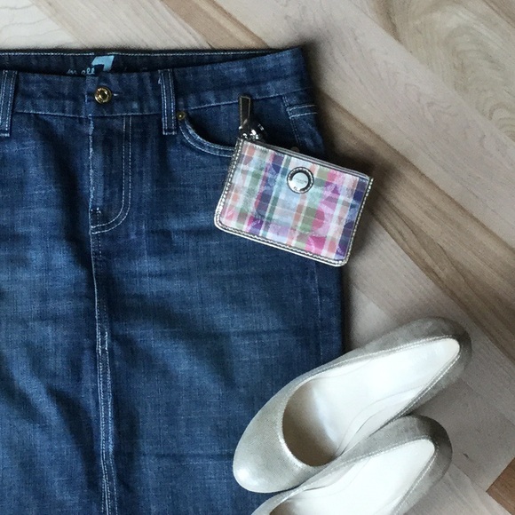 Coach mini Wallet w/remove able key chain