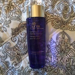 NEW Estée Lauder eye makeup remover