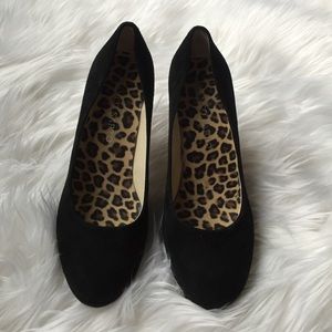 Franco Sarto 6.5 Napoli Black Suede Heels
