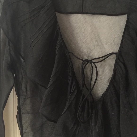 Max Studio Black Ruffle Top - Picture 2 of 3
