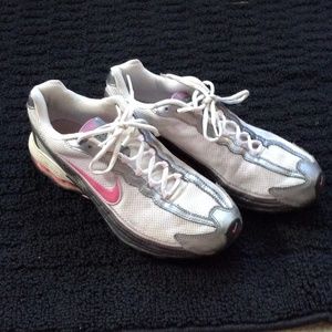 Nike REAX women's Running shoes