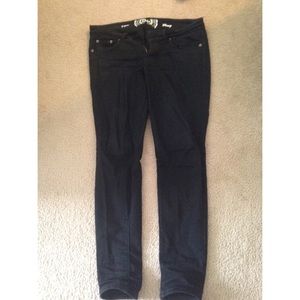 Size 7 black skinny jeans