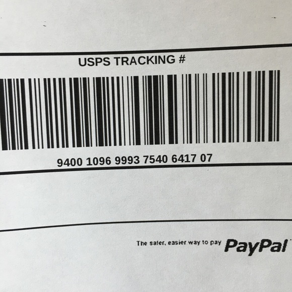 BNWT gray kissing broke heart baseball cap - Picture 3 of 3