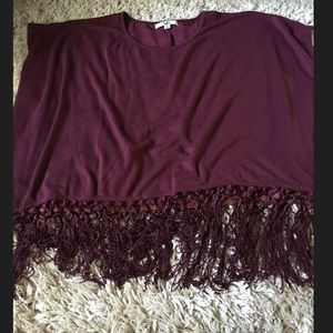USED Ya Los Angeles Fringe Top • Size Medium