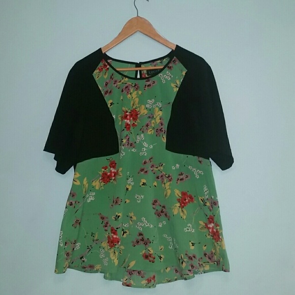 Floral Top- Lucabella